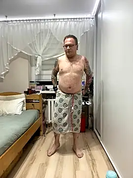 Snapshot of PierreNaked89 chatting on 11/25/25, 10:54 PierreNaked89 online show from 11/25/25, 10:54