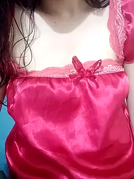Snapshot of _LanTran chatting on 02/26/25, 03:10 LanTran online show from 02/26/25, 03:10
