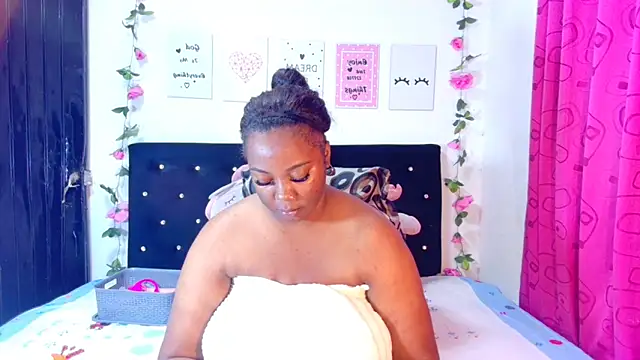 CiaraEbony online show from 01/18/25, 01:41