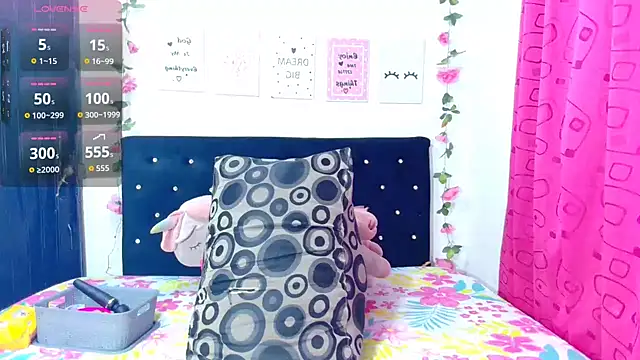 CiaraEbony online show from 09/28/25, 09:25