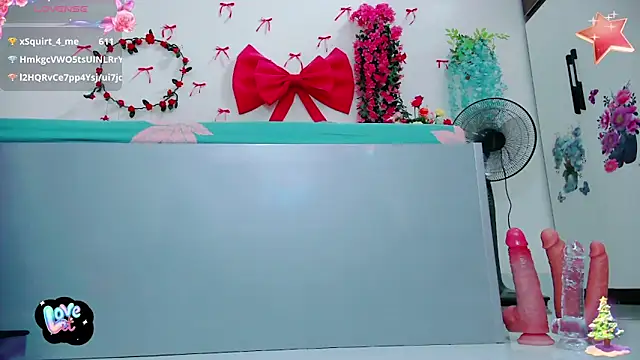 Snapshot of Lan_Asian chatting on 11/30/25, 11:20 Lan Asian online show from 11/30/25, 11:20