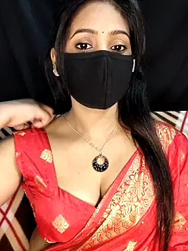 Snapshot of Monalisha_G chatting on 04/01/26, 11:44 Monalisha G online show from 04/01/26, 11:44