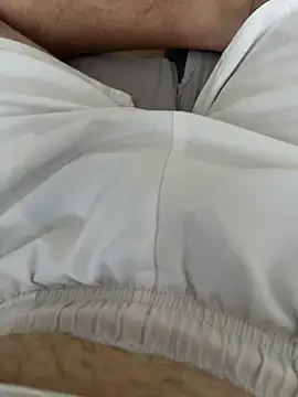 Snapshot of tubfunaske chatting on 09/25/25, 04:54 tubfunaske online show from 09/25/25, 04:54