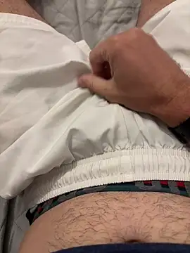 Snapshot of tubfunaske chatting on 09/26/25, 06:12 tubfunaske online show from 09/26/25, 06:12