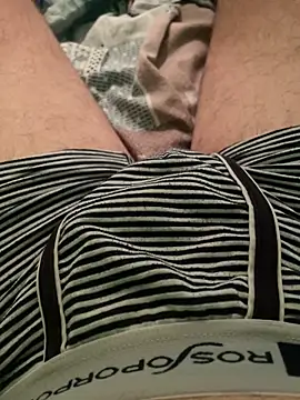 Snapshot of tubfunaske chatting on 09/30/25, 05:51 tubfunaske online show from 09/30/25, 05:51