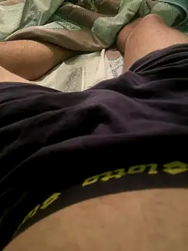 Snapshot of tubfunaske chatting on 10/06/25, 03:59 tubfunaske online show from 10/06/25, 03:59