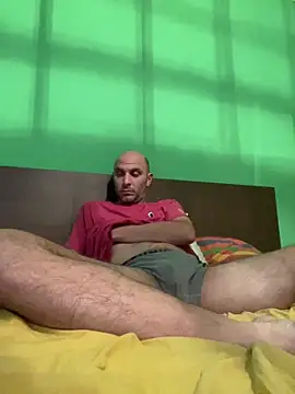 Snapshot of tubfunaske chatting on 10/30/25, 09:15 tubfunaske online show from 10/30/25, 09:15