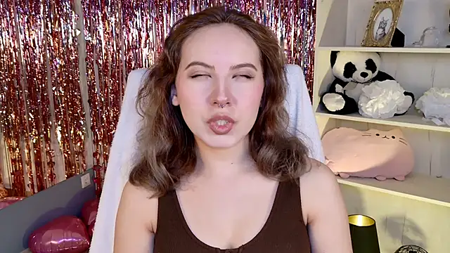 JasmineMilko online show from 06/08/26, 05:08
