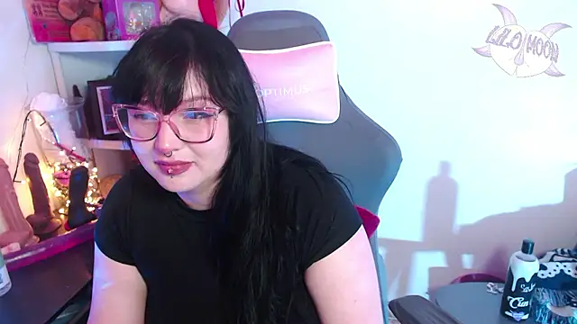 LiloMoon69 online show from 12/06/24, 06:15