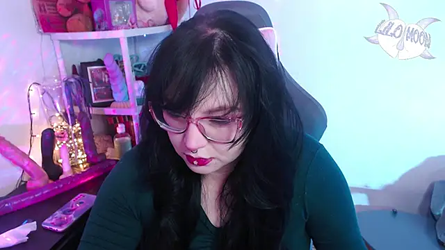 LiloMoon69 online show from 12/14/24, 03:29