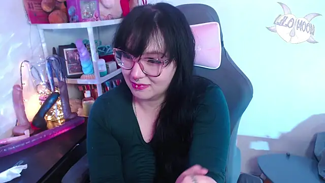 LiloMoon69 online show from 12/14/24, 06:35