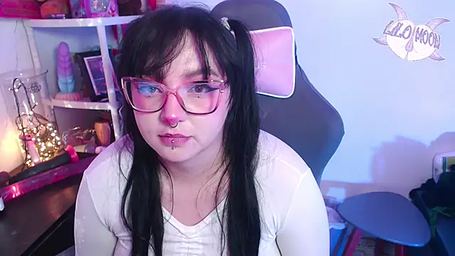 LiloMoon69 online show from 12/31/24, 05:22
