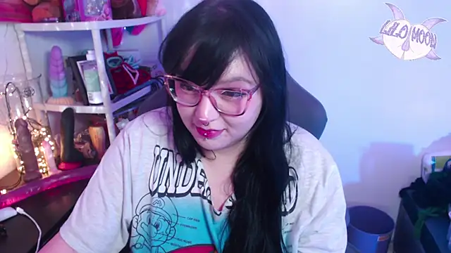 LiloMoon69 online show from 01/02/25, 05:57