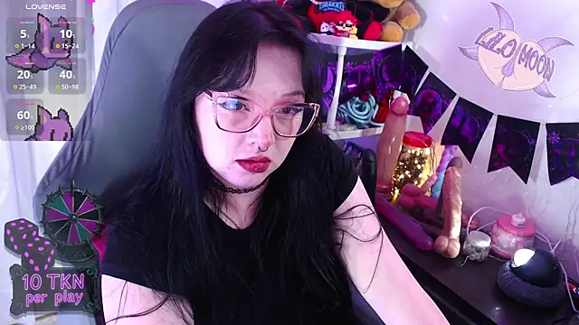 LiloMoon69 online show from 11/04/25, 11:48