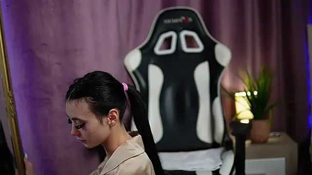 RachelRave online show from 01/14/25, 08:26