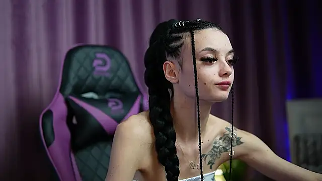 RachelRave online show from 02/12/25, 01:19