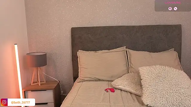 Daddysgirl1  online show from 06/14/26, 02:24