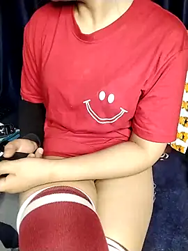 sexylaya2 online show from 05/13/26, 02:31