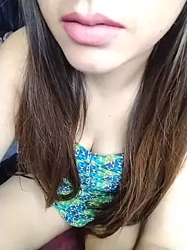 sexylaya2 online show from 06/17/26, 07:22