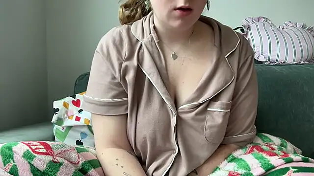 lilsbabyxo online show from 06/07/26, 09:35