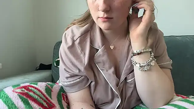 lilsbabyxo online show from 06/09/26, 04:18