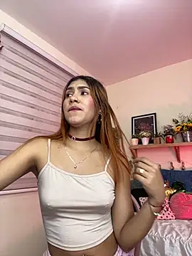 Snapshot of soy_sarah_ chatting on 03/07/25, 06:24 soy sarah online show from 03/07/25, 06:24