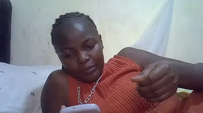 pretty vivy online show from 03/04/25, 08:46