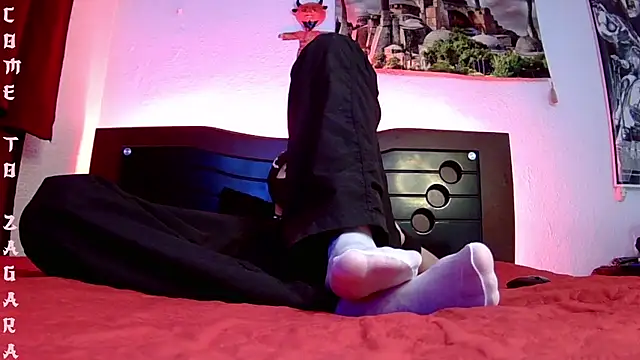 Snapshot of zagarah- chatting on 04/10/26, 12:27 zagarah- online show from 04/10/26, 12:27