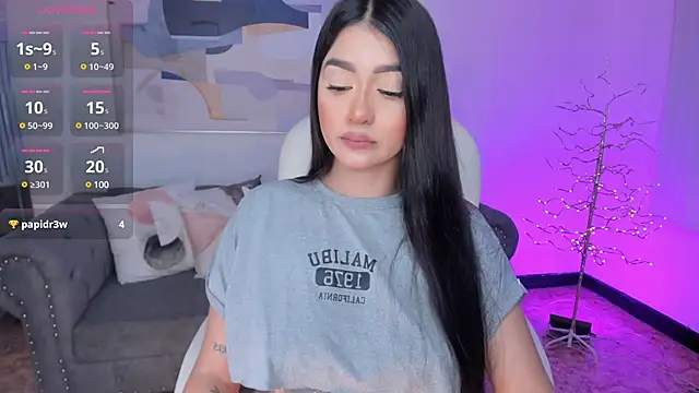 amelie jhons online show from 12/23/24, 12:03