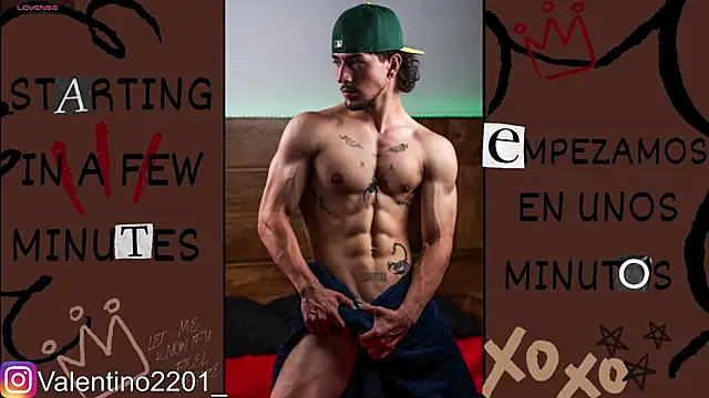 Snapshot of Valentino_Xander chatting on 06/11/26, 11:47 Valentino Xander online show from 06/11/26, 11:47