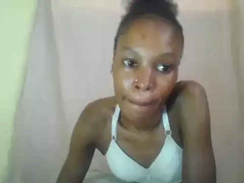 Sweetpetite254 online show from 02/03/25, 06:45