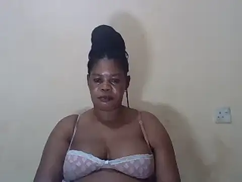 ANALQUEEN4 online show from 02/18/25, 06:15