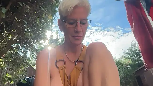 JennyHazel1 online show from 07/07/26, 04:55