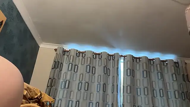 JennyHazel1 online show from 07/28/26, 06:42