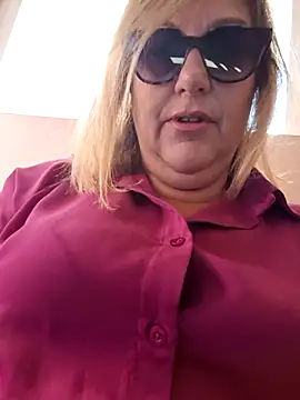 Snapshot of Mara-24 chatting on 10/09/25, 07:50 Mara-24 online show from 10/09/25, 07:50