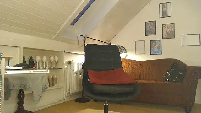 GinaBlonde online show from 01/13/25, 06:49