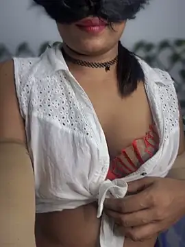 NethuQueen online show from 06/17/26, 07:33