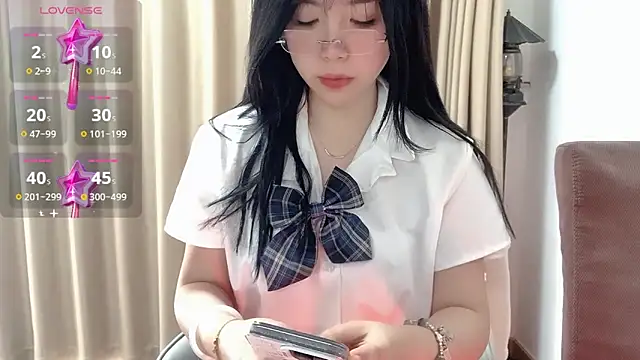 NickiBloom online show from 12/29/24, 02:17