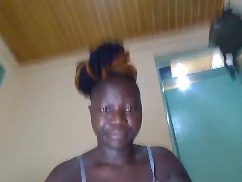 Prety petty online show from 02/11/25, 03:08