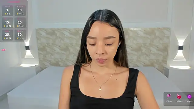 Snapshot of AliceRoss0 chatting on 10/20/25, 08:20 AliceRoss0 online show from 10/20/25, 08:20