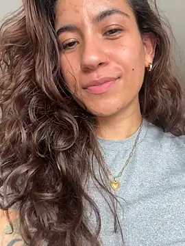 ValeriEvan online show from 03/18/25, 03:42