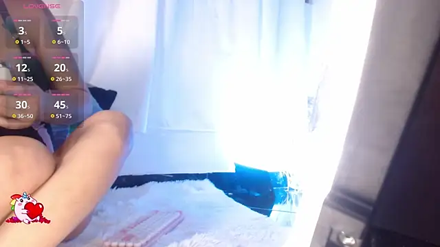 Candy21  online show from 09/16/25, 08:21