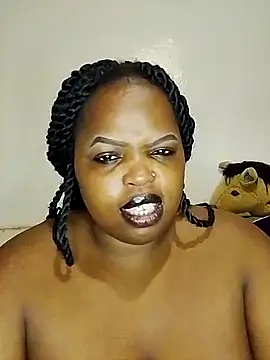 Snapshot of smileyass chatting on 02/20/25, 12:30 smileyass online show from 02/20/25, 12:30