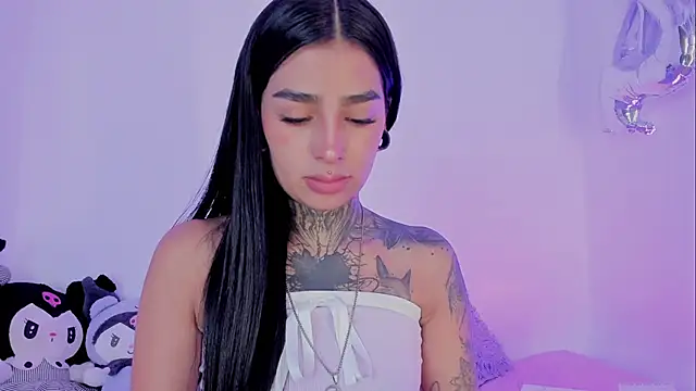 Snapshot of shadowcatt_ chatting on 01/27/25, 07:03 shadowcatt online show from 01/27/25, 07:03