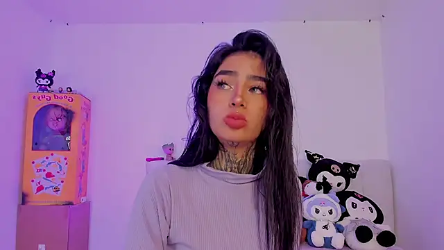 Snapshot of shadowcatt_ chatting on 10/02/25, 08:05 shadowcatt online show from 10/02/25, 08:05