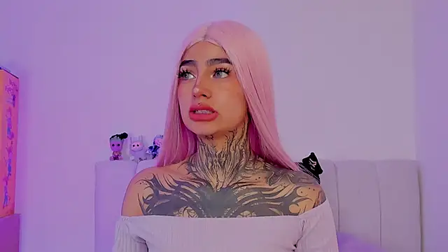 Snapshot of shadowcatt_ chatting on 11/02/25, 04:09 shadowcatt online show from 11/02/25, 04:09