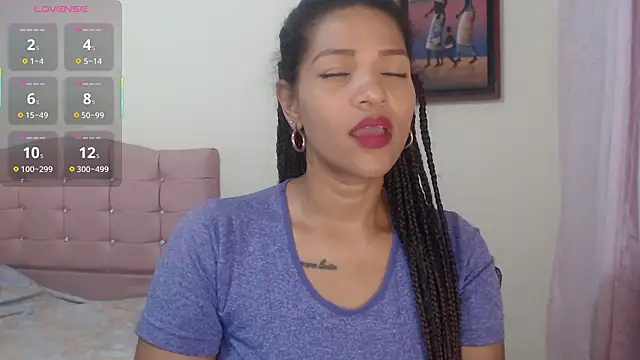 Snapshot of makennaa_ chatting on 02/12/26, 09:37 makennaa online show from 02/12/26, 09:37