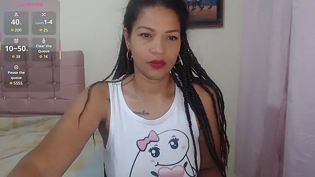 Snapshot of makennaa_ chatting on 02/13/26, 09:49 makennaa online show from 02/13/26, 09:49