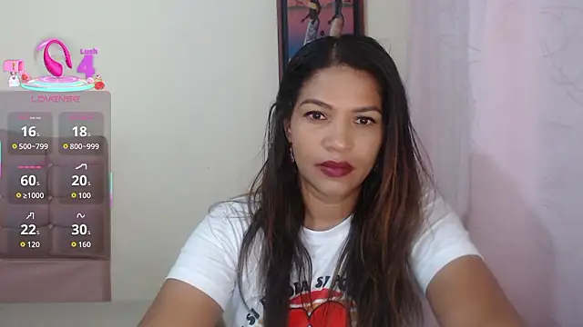 Snapshot of makennaa_ chatting on 03/10/26, 10:09 makennaa online show from 03/10/26, 10:09