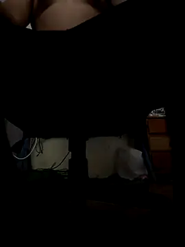 Snapshot of Wazz_Handsome chatting on 11/03/25, 04:03 Wazz Handsome online show from 11/03/25, 04:03